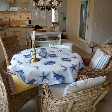 Windrose Ferienhaus Breege